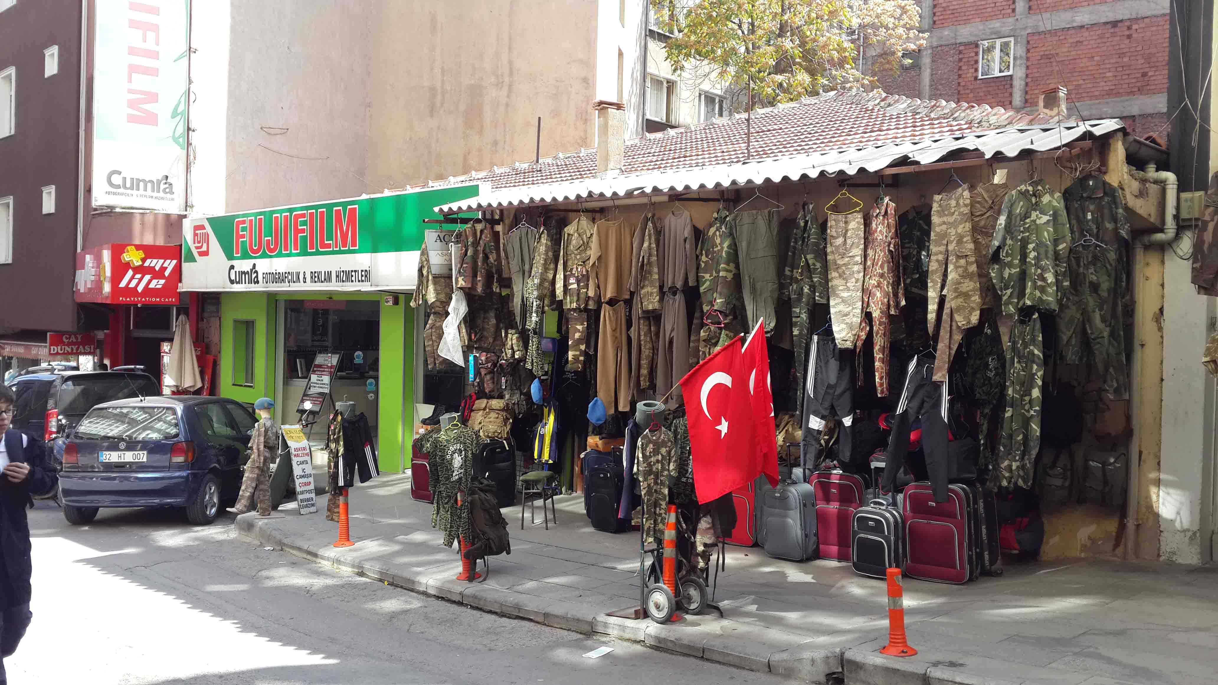Şükrü Başdeğirmen